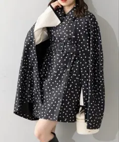 【レア✨】Chico 2Way ケープトレンチコート ドット フリーサイズ 新品のサムネイル