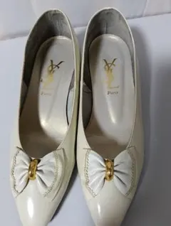 YSL ホワイトリボンパンプス