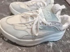 【美品】UGG アグスニーカー　可愛いミントグリーン