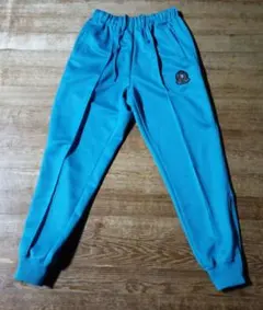 メンズ、レディース　ジャージ　ズボン　緑　ランニング