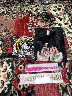 UVERworldグッズ4点まとめ売り