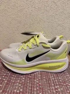 2025年最新】vomero 18の人気アイテム - メルカリ