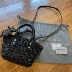 限定価格　バレンシアガ BISTRO XXS ビストロ ストラップ付き　黒　美品