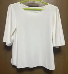 UNIQLO アイボリー　カットソー