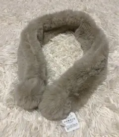 【新品未使用】フェイクファー★ベージュマフラー