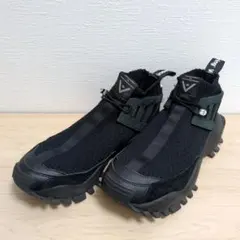 adidas White Mountaineering コラボスニーカー