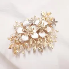 新品 髪留め 髪飾り ヘアピン ヘアアクセサリー ゴールド 花 パール 花柄
