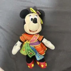 ミニーマウス ぬいぐるみ カラフル衣装40周年記念ミッキーぬいぐるみ