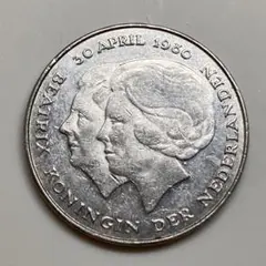 927 オランダ 1ギルダー 銀貨 外国 硬貨 古銭 貨幣 オランダ銀貨☆1グルテン（ギルダー）／1957年／ユリアナ女王／ - メルカリ