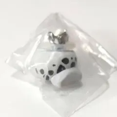 めじるしアクセサリー　ワンピース　ロー　ONE PIECE ガチャ