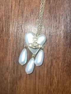 Vivienne Westwood ハート型ネックレ パール