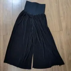 マタニティパンツ　黒　プリーツ　レプシィム