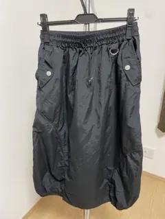 ★ナイロンロングスカート ブラック フリーサイズ