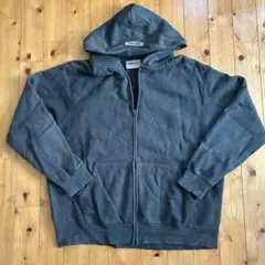 Essentials ジップパーカー