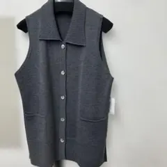 ニットベストグレー