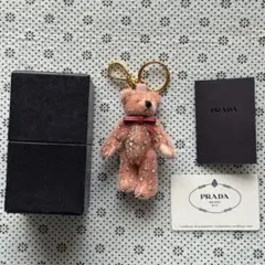 箱付き PRADA ベアトリック チャーム くま キーリング ビジュー ピンクのサムネイル