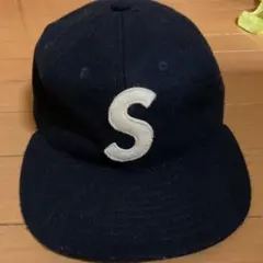 Supreme ネイビーキャップ S刺繍