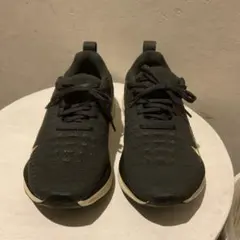 NIKE インフィニティラン4 24.5cm ブラック ゴールド