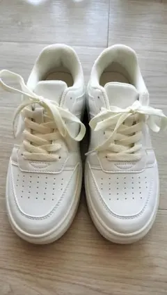 美品guボリュームコートスニーカー Mサイズ