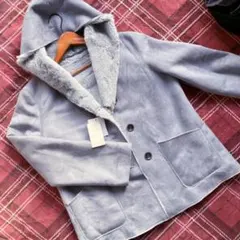 タグ付き　リバーシブルフェイクムートンコート