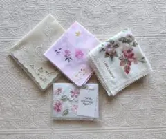 ハンカチ(タオル地・ガーゼ地・刺繍) 3枚＆ティッシュケース