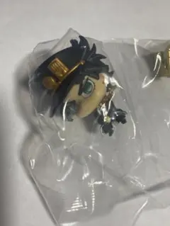 ジョジョの奇妙な冒険 JOJO WORLD カプセルフィギュア 空条承太郎