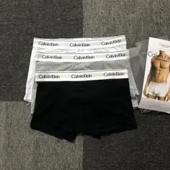 箱付き　未着用　カルバンクライン　XLサイズ　ショートパンツ　軽着