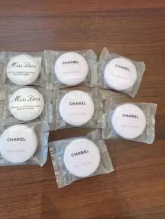 CHANEL ミス ディオール 入浴剤 8個セットのサムネイル