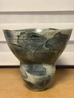 【本物保証】藤平伸 華文花瓶 共箱 栞 京都私立大名誉教授 美品 高21㎝超 2026年最新】藤平正文 花瓶の人気アイテム - メルカリ