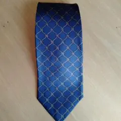 Item thumbnail for item 19d17d7c-db2c-4da6-9c89-c904167a02ae