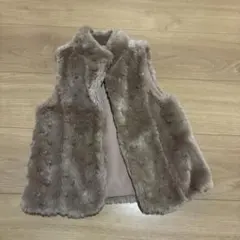 GapKids ベージュファーベスト 110cm