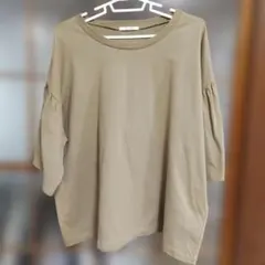 ​【le colis】袖ギャザー ボリュームスリーブ カットソーのサムネイル