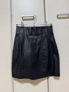 ZARA黒 レザー タイトスカート