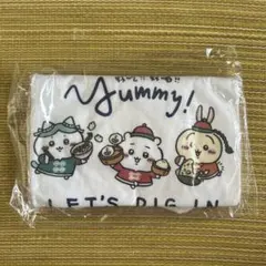 ちいかわ飯店 Tシャツ YUMMY（ホワイト／Mサイズ）