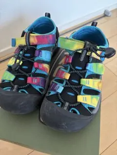 キッズ　keenサンダル　NEWPORT H2　23.5