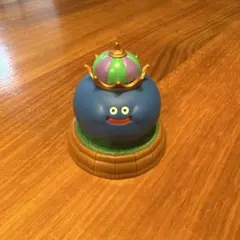 ドラクエ　キングスライムフィギュア