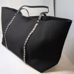 r.steLLA スタッズ付き黒トートバッグ