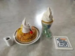 【中古】コメダ珈琲店 ミニチュアコレクション シロノワール クリームソーダ