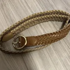 編み込みデザイン ベルト ベージュ ブラウン