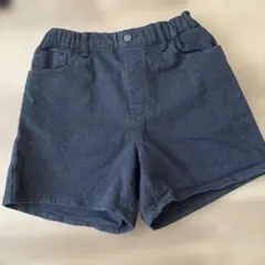 UNIQLO 黒 ハーフパンツ 150サイズ