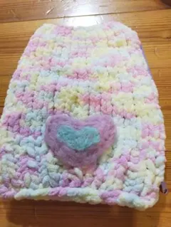 ハンドメイド　毛糸のポーチ