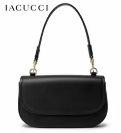 美品✨️ 希少 IACUCCI イアクッチ ワンショルダーバッグ ブラック