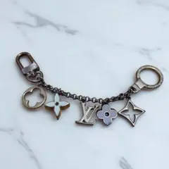 ルイヴィトン　フルールドゥモノグラムチャーム　キーホルダー LOUIS VUITTON ルイ・ヴィトン バッグチャーム チェーン