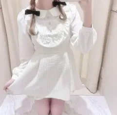 evelyn ツイードフリルロンパース アイボリー