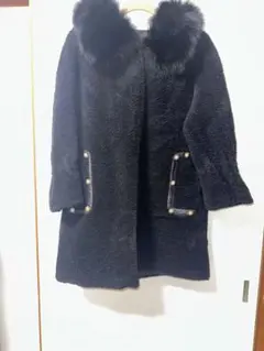 黒 フェイクムートンコート ファーフード付ポケットにパールボタン付き L