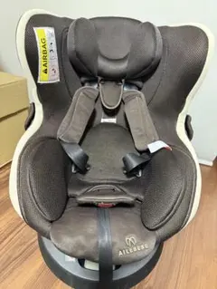 エールベベ クルット3i プレミアム　洗い替え付き　 isofix 回転式
