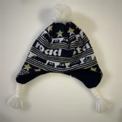 西松屋　ネイビー 星柄 ニット帽 ポンポン耳あて付き