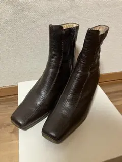 【送料込み】ダークブラウン レザー ショートブーツ　内ボア