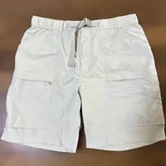 UNIQLO ナイロン ショートパンツ ベージュ M