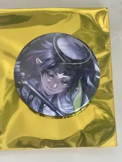 ツイステ 寮服 缶バッジ リリア - メルカリ